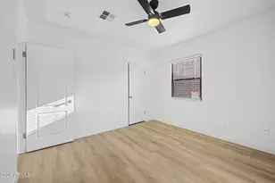 156 W Highland Ave, Phoenix, AZ 85013 - Photo 10