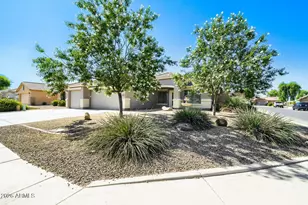 4085 E Stratford Pl, San Tan Valley, AZ 85140 - Photo 4