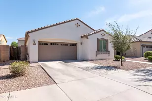 20958 E Pecan Ln, Queen Creek, AZ 85142 - Photo 2