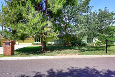 8104 N 8th Avenue, Phoenix, AZ 85021 - Photo 12