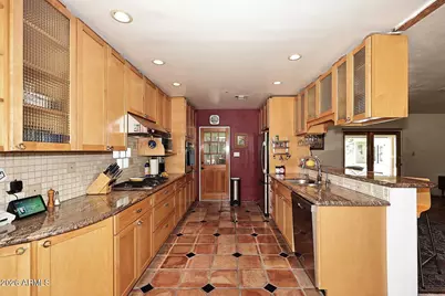 8104 N 8th Avenue, Phoenix, AZ 85021 - Photo 16