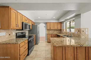 5731 E Marilyn Rd, Scottsdale, AZ 85254 - Photo 10