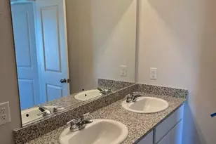 241 S Apache Ave, Eloy, AZ 85131 - Photo 8