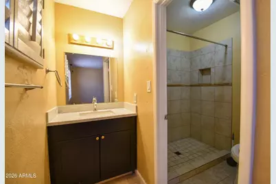 6525 W Mercer Lane, Glendale, AZ 85304 - Photo 16