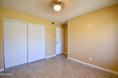 6525 W Mercer Lane, Glendale, AZ 85304 - Photo 12
