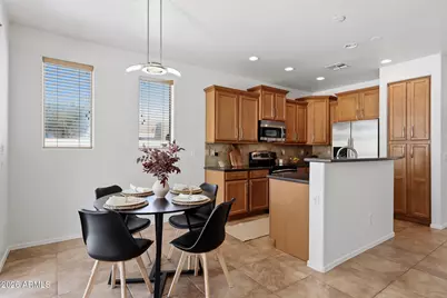 10262 W Foothill Drive, Peoria, AZ 85383 - Photo 6