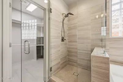 10262 W Foothill Drive, Peoria, AZ 85383 - Photo 14