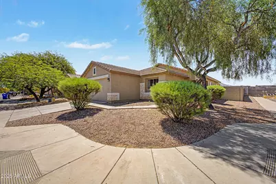 3633 W Glass Lane, Phoenix, AZ 85041 - Photo 2