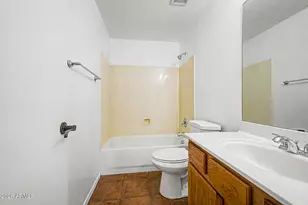 3633 W Glass Ln, Phoenix, AZ 85041 - Photo 26