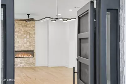 4107 E Avalon Drive, Phoenix, AZ 85018 - Photo 6