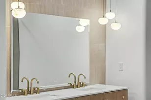 4107 E Avalon Dr, Phoenix, AZ 85018 - Photo 30
