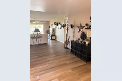9433 W McRae Way, Peoria, AZ 85382 - Photo 4