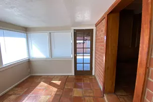 4251 W Keim Dr, Phoenix, AZ 85019 - Photo 20