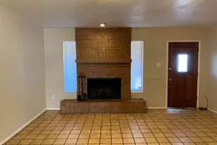 4251 W Keim Dr, Phoenix, AZ 85019 - Photo 6
