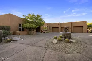 8400 E Dixileta Dr, Scottsdale, AZ 85266 - Photo 18