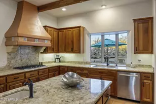 8400 E Dixileta Dr, Scottsdale, AZ 85266 - Photo 28
