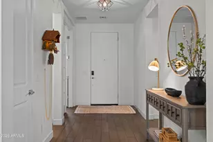 2916 E Tina Dr, Phoenix, AZ 85050 - Photo 10