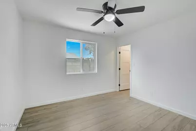 687 N Jackson Street, Chandler, AZ 85225 - Photo 16