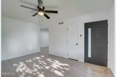 687 N Jackson Street, Chandler, AZ 85225 - Photo 6