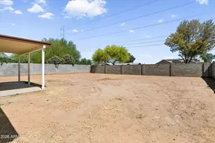 2620 E Villa Theresa Dr, Phoenix, AZ 85032 - Photo 22