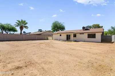 2620 E Villa Theresa Drive, Phoenix, AZ 85032 - Photo 24