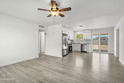 2620 E Villa Theresa Drive, Phoenix, AZ 85032 - Photo 2