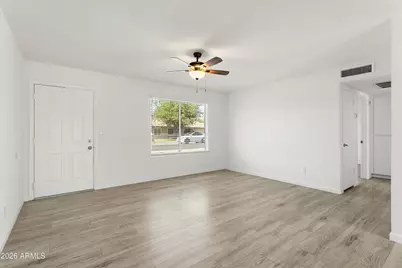 2620 E Villa Theresa Drive, Phoenix, AZ 85032 - Photo 4
