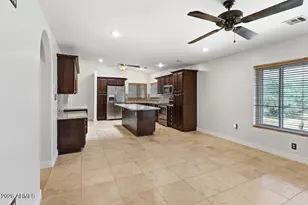 33651 S Topaz Rd, Black Canyon City, AZ 85324 - Photo 14