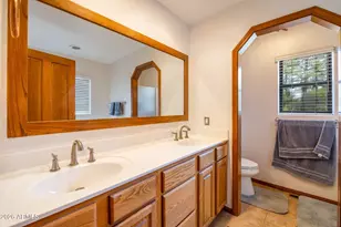 2917 Lodgepole Rd, Overgaard, AZ 85933 - Photo 16