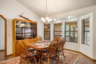 2917 Lodgepole Rd, Overgaard, AZ 85933 - Photo 10