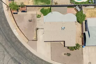 7917 W Flower St, Phoenix, AZ 85033 - Photo 24