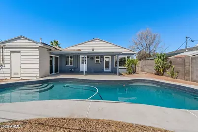 4517 N 10th Avenue, Phoenix, AZ 85013 - Photo 2