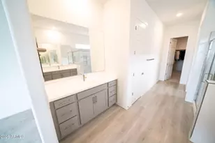 29366 N 136th Ln, Peoria, AZ 85383 - Photo 18