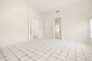 1702 E Sheena Dr, Phoenix, AZ 85022 - Photo 18