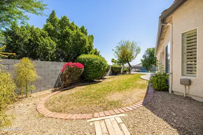 1702 E Sheena Drive, Phoenix, AZ 85022 - Photo 34