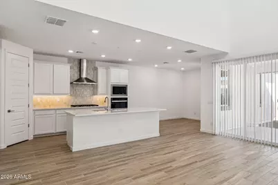 27464 N 69th Lane, Peoria, AZ 85383 - Photo 8