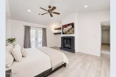 7116 E Jenan Drive, Scottsdale, AZ 85254 - Photo 38