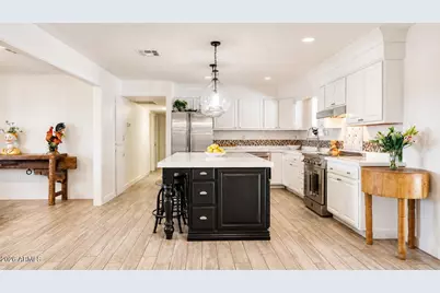 7116 E Jenan Drive, Scottsdale, AZ 85254 - Photo 30