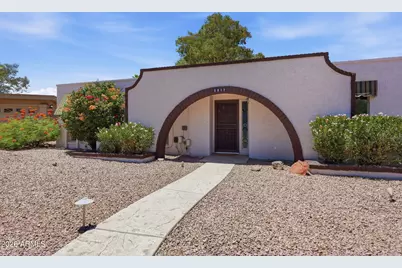 3217 E Malapai Drive, Phoenix, AZ 85028 - Photo 8