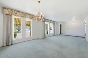 3217 E Malapai Dr, Phoenix, AZ 85028 - Photo 24