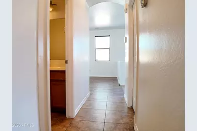 2618 W Gary Way, Phoenix, AZ 85041 - Photo 14