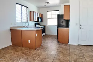 2618 W Gary Way, Phoenix, AZ 85041 - Photo 6