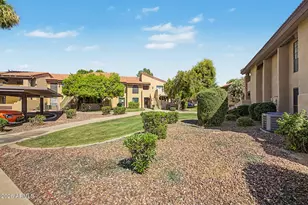 1351 N Pleasant Dr, Chandler, AZ 85225 - Photo 22