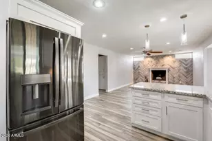 14018 N 44th Dr, Glendale, AZ 85306 - Photo 8
