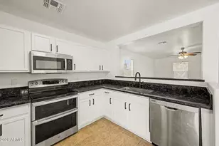 2527 E Meadow Creek Way, San Tan Valley, AZ 85140 - Photo 1