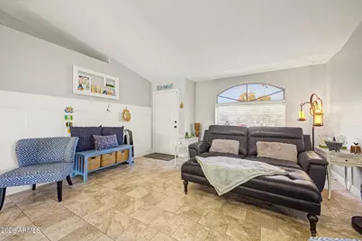 10415 E Capri Avenue, Mesa, AZ 85208 - Photo 6