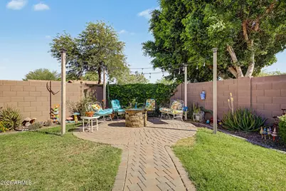 10415 E Capri Avenue, Mesa, AZ 85208 - Photo 32