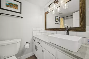 1449 E Highland Ave, Phoenix, AZ 85014 - Photo 18