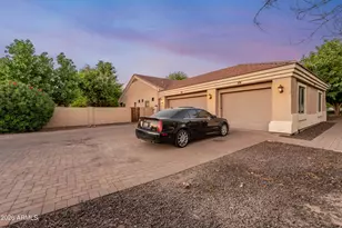 2311 N 104th Dr, Avondale, AZ 85392 - Photo 10
