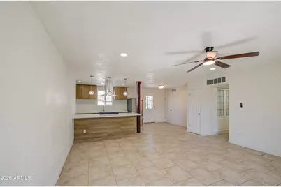 4129 N 49th Drive, Phoenix, AZ 85031 - Photo 8